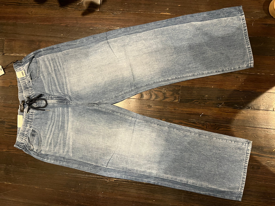 Featherweight JB Jean Side Panel