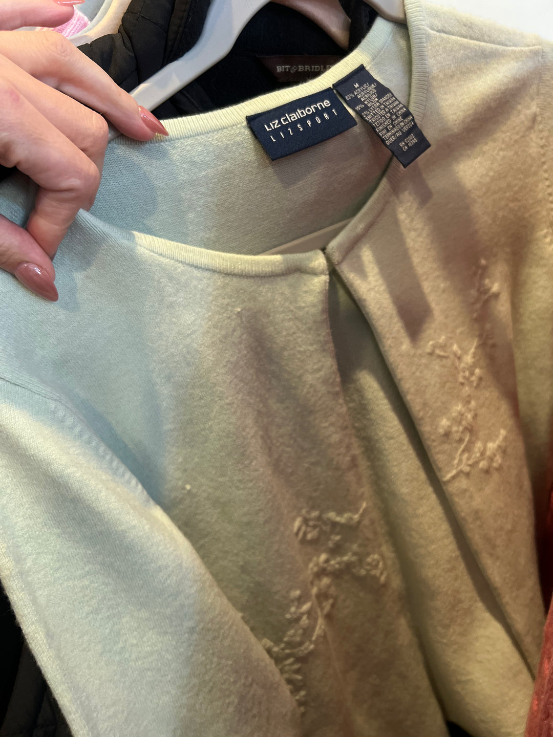 Pastel Green Sweater (M)