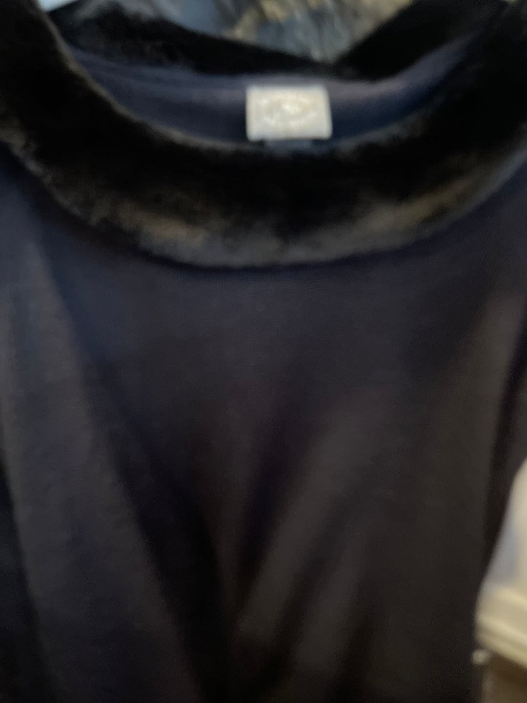 Fur Collar Black Top (S)