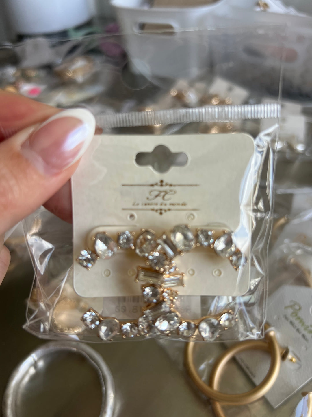C CrYSTAL hOOP