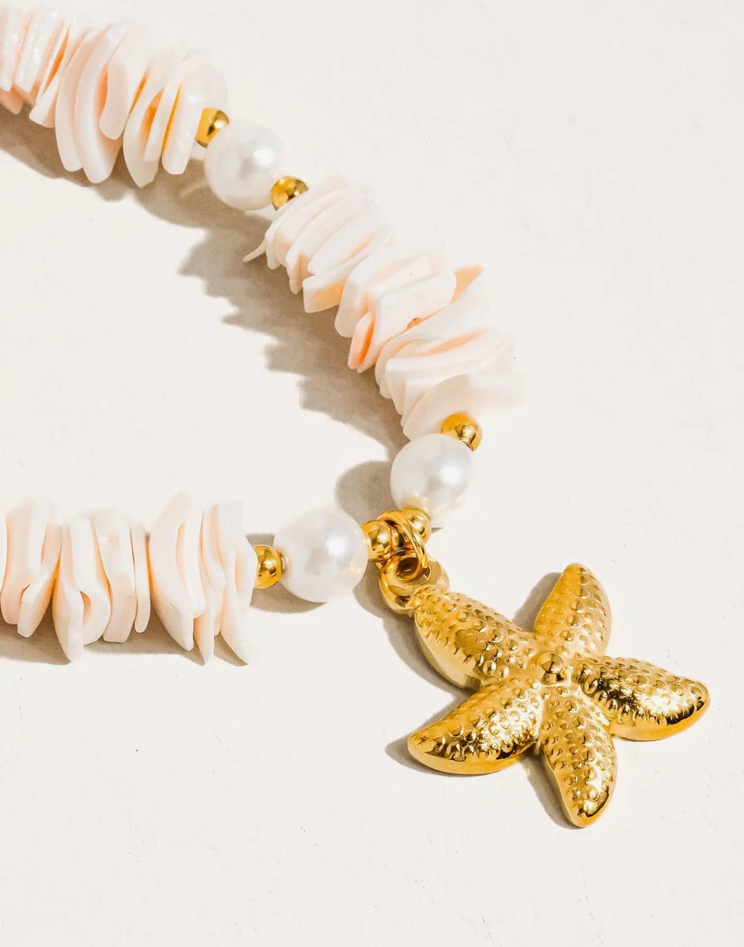 Thelma 18k gold non tarnish shell star necklace